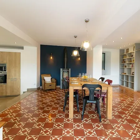 Villa Sous Les Remparts La Maison Pimprenelle *