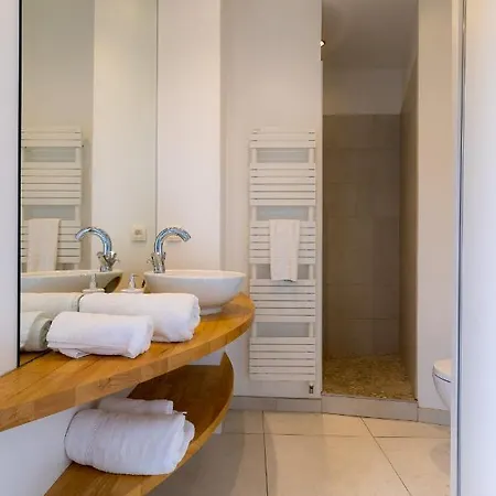 Villa Sous Les Remparts La Maison Pimprenelle Carcassonne